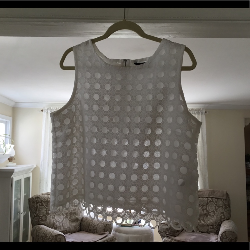 Banana Republic White eyelet style sleeveless top